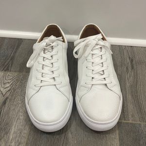 Mens Vince Camuto sneakers